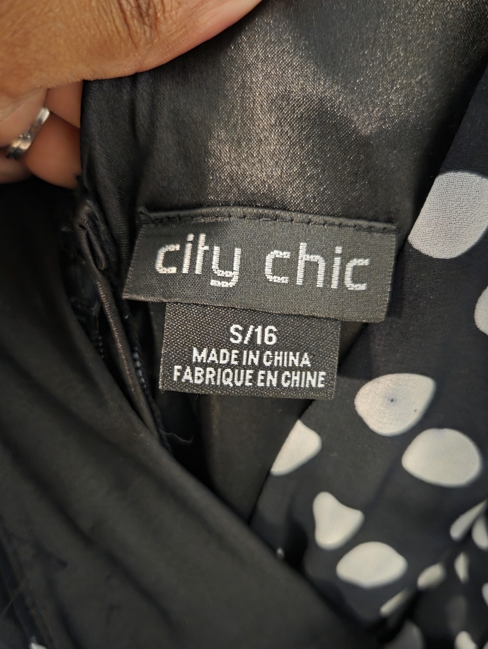 City Chic Women's Plus Size Maxi Emilia Polka Dot Chiffon Faux Wrap Dress. Sz 16 - Picture 8 of 8